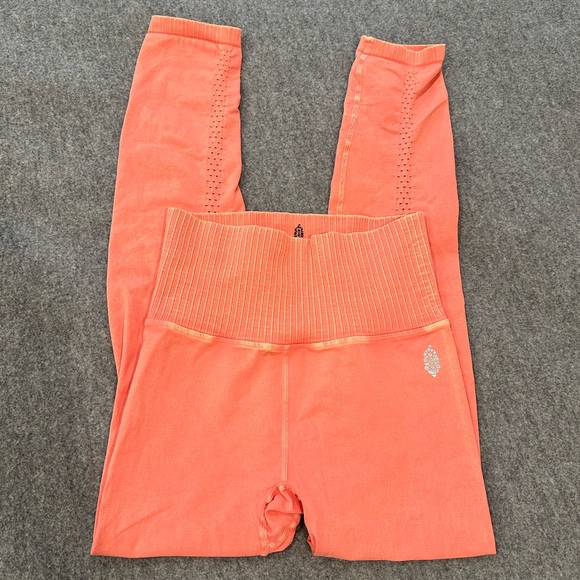 NWOT Free People Good Karma leggings XS/S - Picture 10 of 10